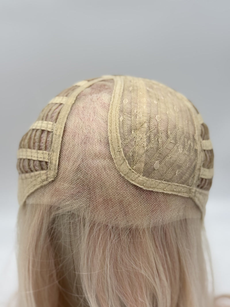 Glam Wavez by René of Paris • Muse Collection