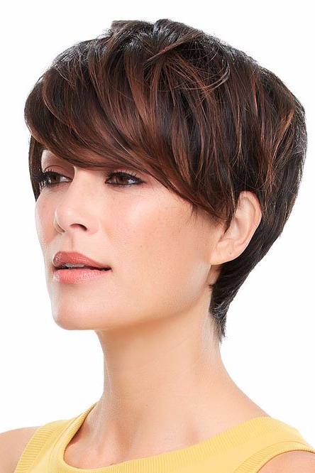 1B/60 • PEPPERCORN | A dark base sprinkled with luminous white highlights. A lighter lace front for natural appearance.