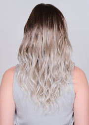 CEYLON OMBRE ••• Chocolate brown transiting to a blend of golden blonde, honey blonde and natural medium blonde